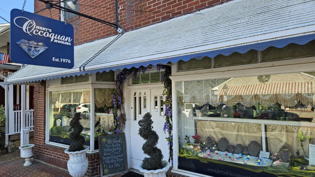 Boutique shopping in Historic Occoquan Virginia