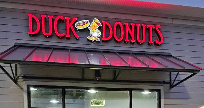Duck donuts storefront in Prince William County